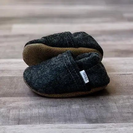Charcoal Felt Moccasins
