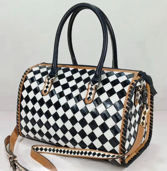 Checkered Speedy